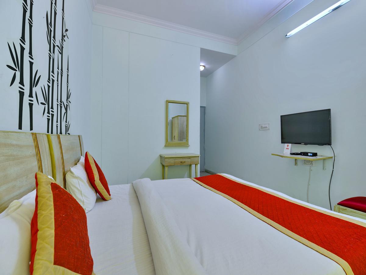 Oyo 8051 Hotel Don Jon Dźajpur Zewnętrze zdjęcie